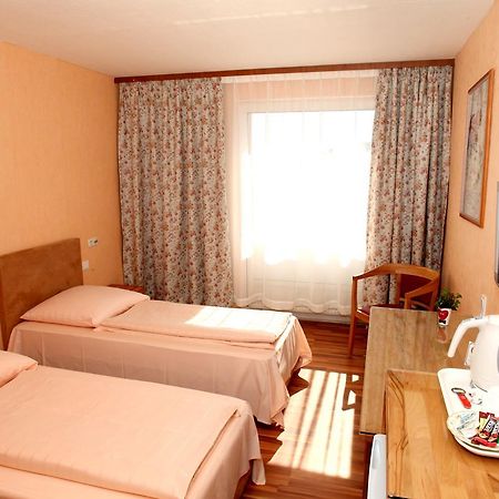 Airport Hotel Walldorf Moerfelden-Walldorf Bagian luar foto