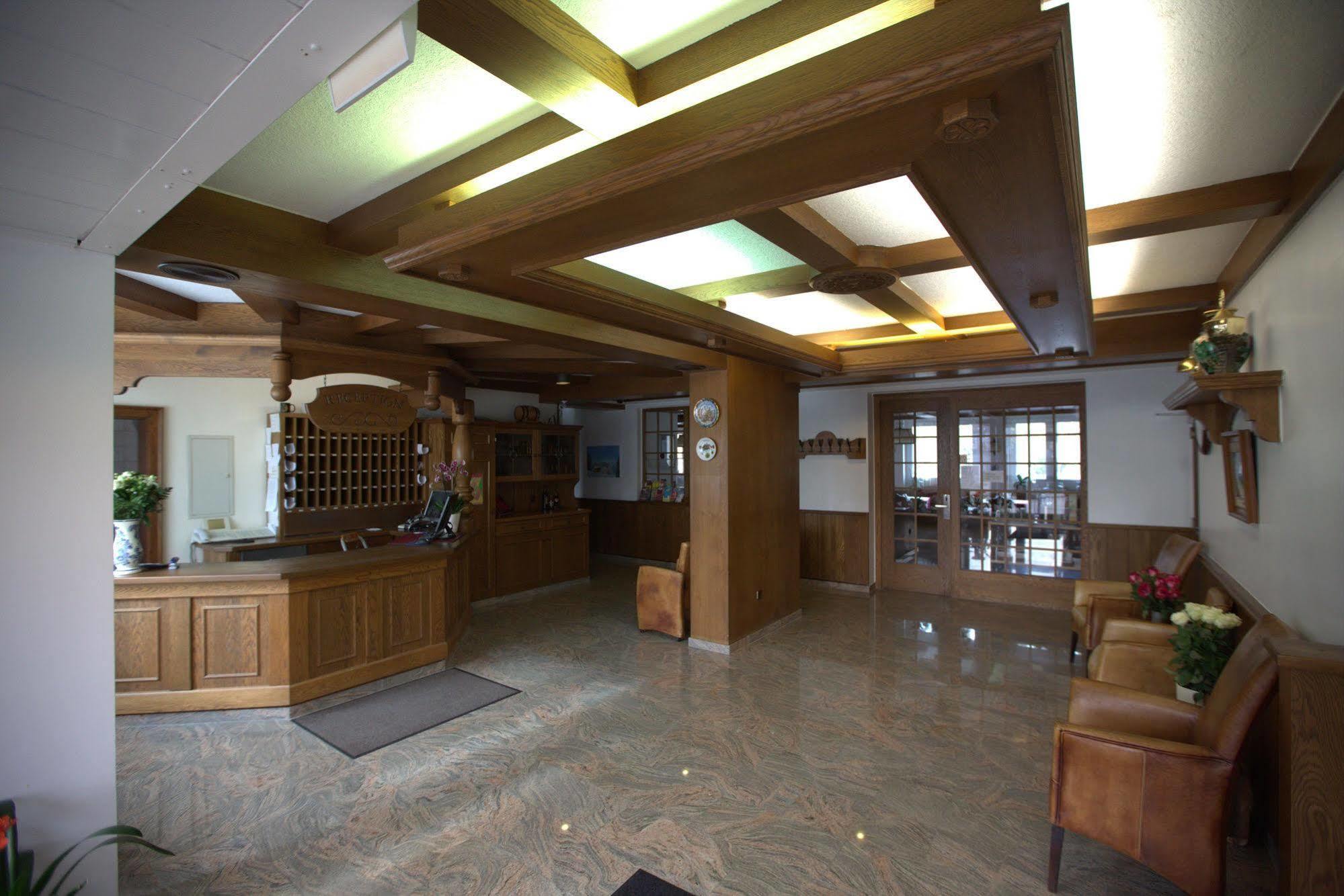 Airport Hotel Walldorf Moerfelden-Walldorf Bagian luar foto
